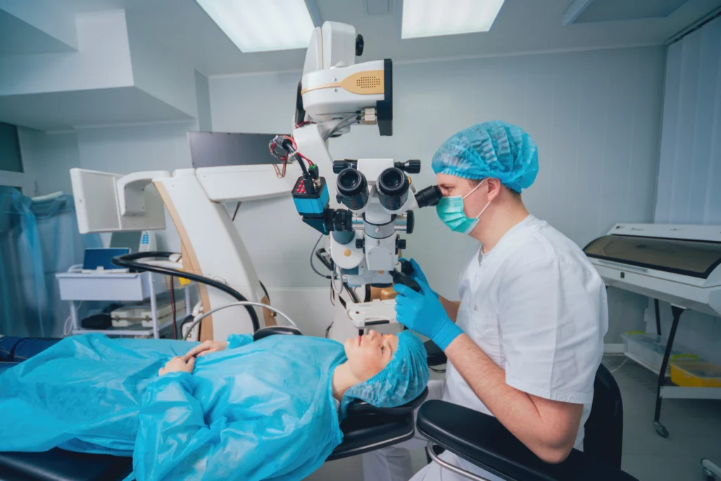 Cataract Surgery in Chesterfield UK – Cataract Surgeon Service Overview