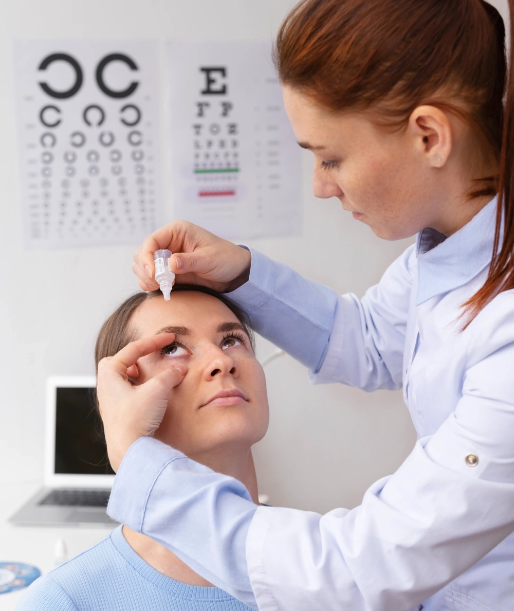 Why Choose Dr. MM Eye Care Why Choose Dr. MM Eye Care- Dr Manu Mathew Consultant Surgeon